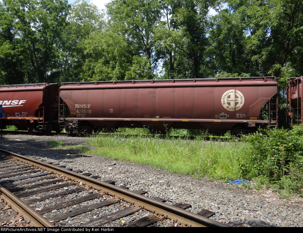 BNSF 476049